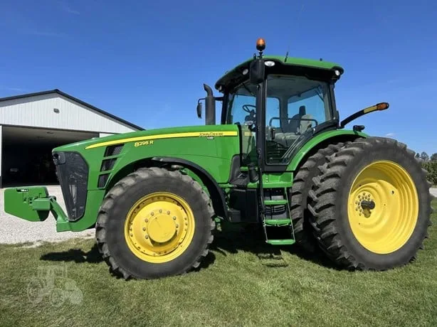 JOHN DEERE 8295R — foto 1 de 72