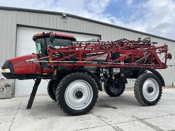 CASE IH PATRIOT 4440 — foto 1 de 99