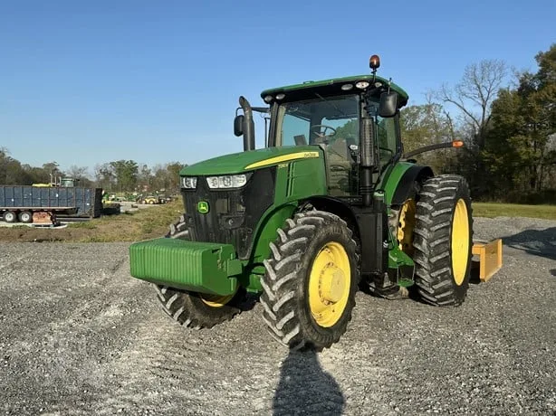JOHN DEERE 7290R — foto 1 de 12
