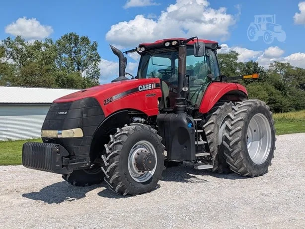 CASE IH MAGNUM 250 — foto 1 de 44