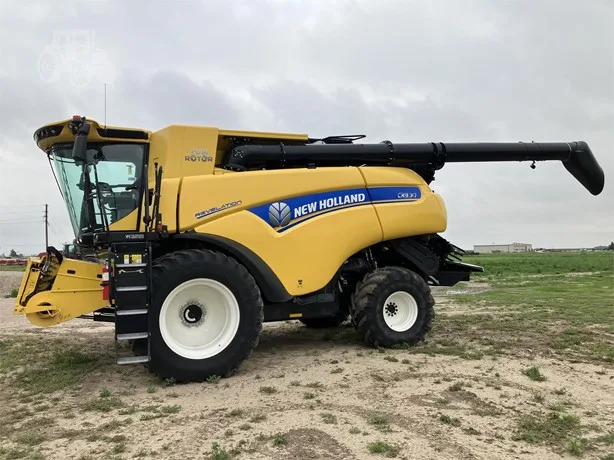 NEW HOLLAND CR8.90 — foto 1 de 2