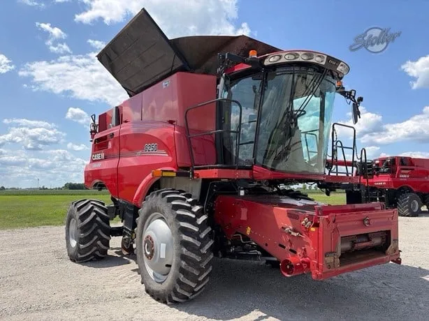 CASE IH 8250 — foto 1 de 20