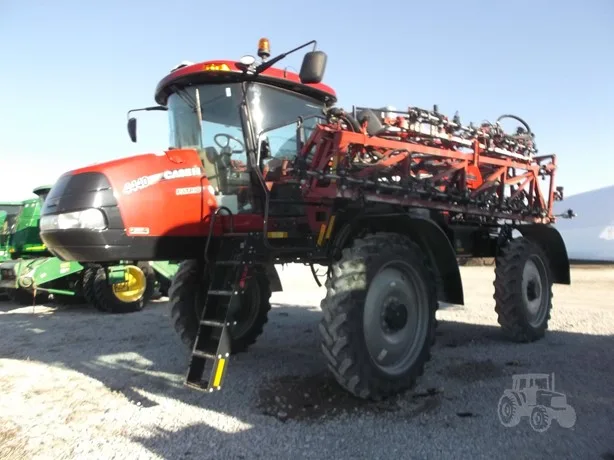CASE IH PATRIOT 4440 — foto 1 de 14