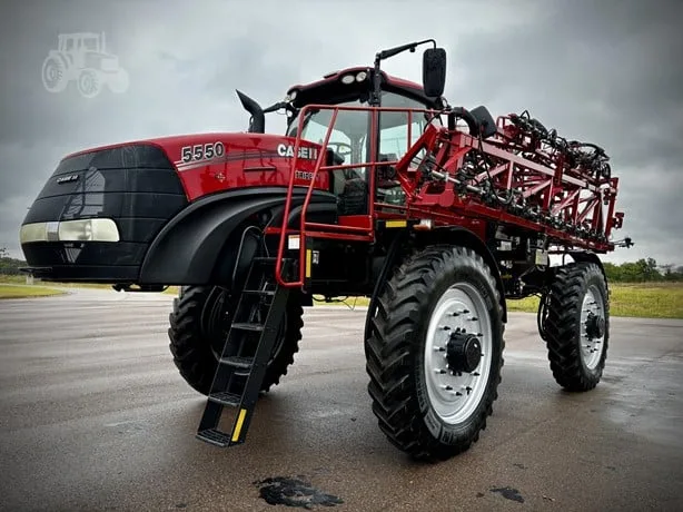 CASE IH TRIDENT 5550 — foto 1 de 46