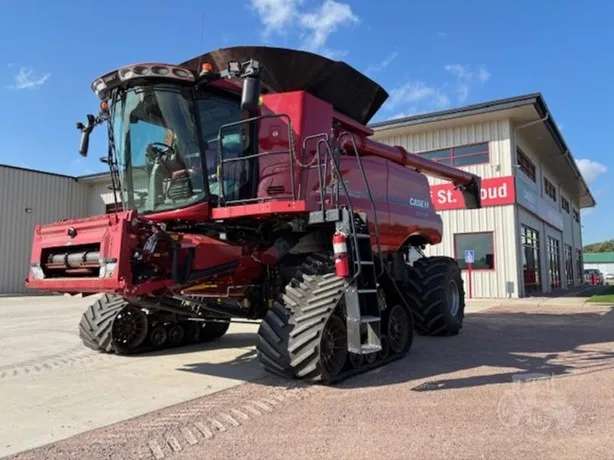 CASE IH 8250 — foto 1 de 24