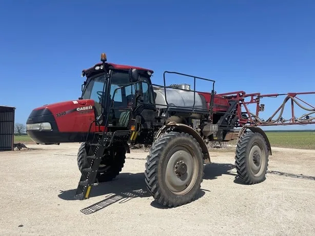 CASE IH PATRIOT 3340 — foto 1 de 26