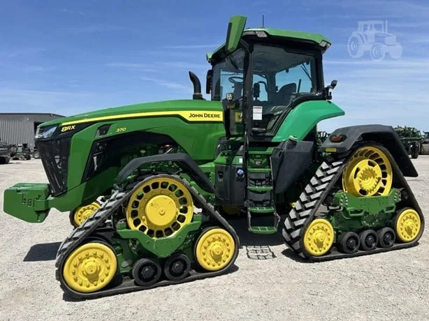 JOHN DEERE 8RX 370 — foto 1 de 87