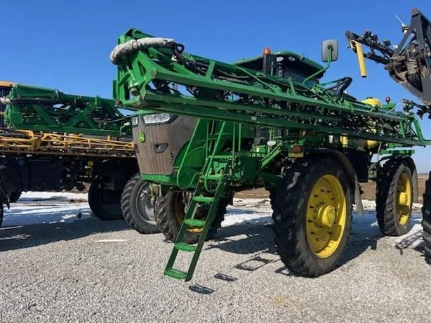 JOHN DEERE R4045 — foto 1 de 59