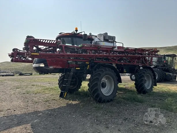 CASE IH PATRIOT 4440 — foto 1 de 17