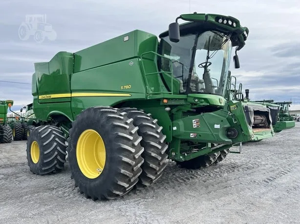 JOHN DEERE S780 — foto 1 de 36