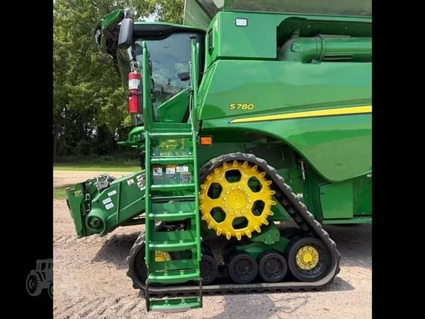 JOHN DEERE S780 — foto 1 de 16