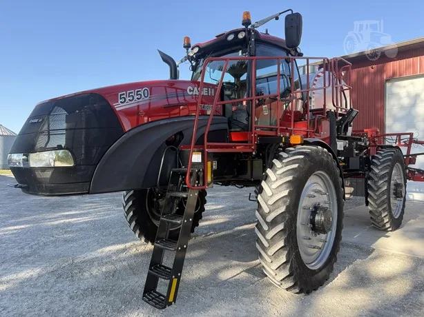 CASE IH TRIDENT 5550 — foto 1 de 46