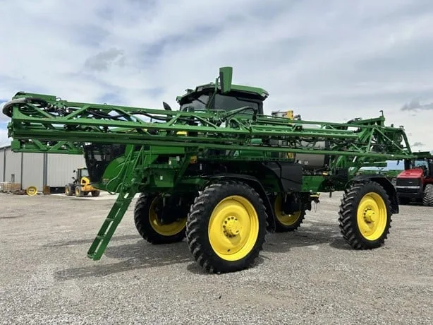 JOHN DEERE 410R — foto 1 de 109