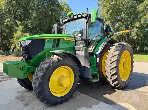 JOHN DEERE 6R 215 — foto 1 de 10