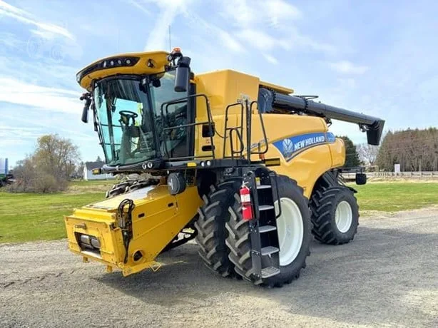 NEW HOLLAND CR7.90 REVELATION — foto 1 de 20