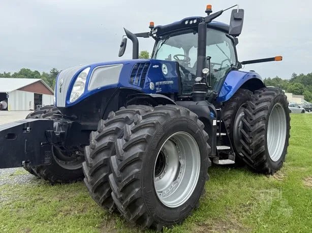 NEW HOLLAND T8.435 — foto 1 de 5