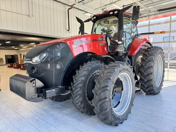CASE IH MAGNUM 340 — foto 1 de 52