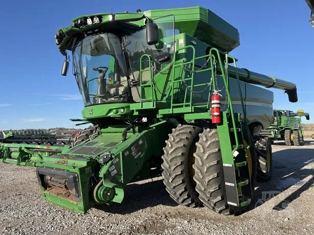 JOHN DEERE S770 — foto 1 de 17