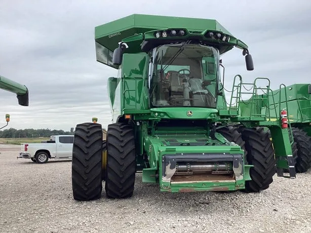 JOHN DEERE S780 — foto 1 de 7