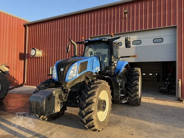 NEW HOLLAND T8.350 — foto 1 de 11
