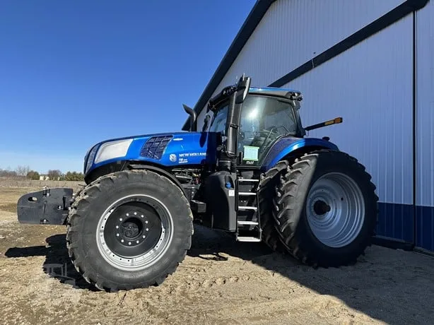 NEW HOLLAND T8.410 — foto 1 de 11