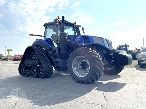 NEW HOLLAND T8.410 SMARTTRAX — foto 1 de 13