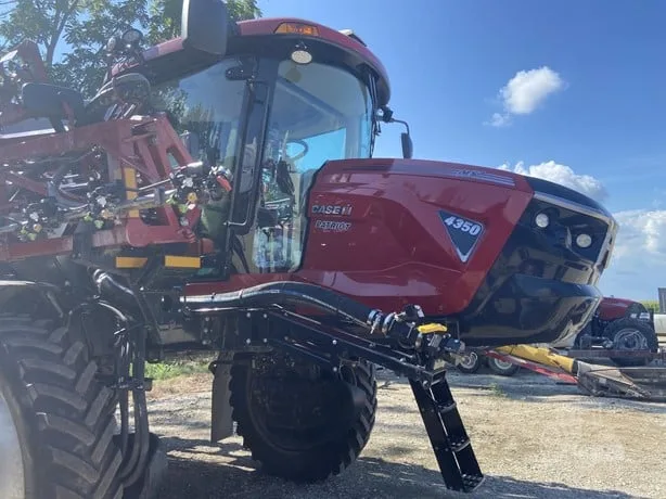 CASE IH PATRIOT 4350 — foto 1 de 20