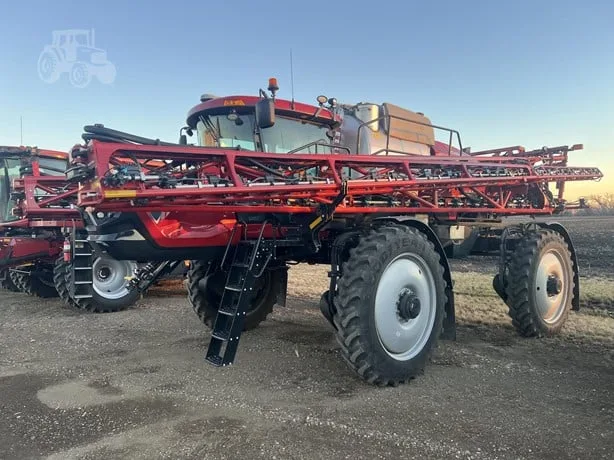 CASE IH PATRIOT 4450 — foto 1 de 10