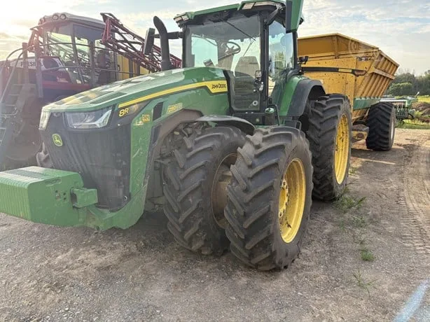 JOHN DEERE 8R 280 — foto 1 de 7