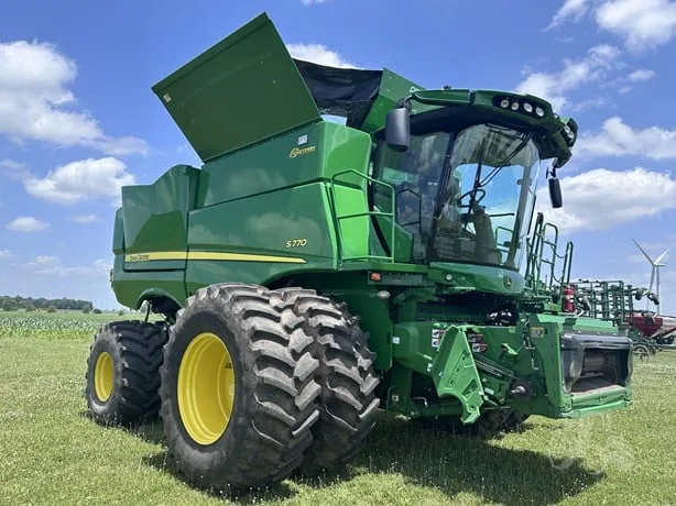 JOHN DEERE S770 — foto 1 de 48