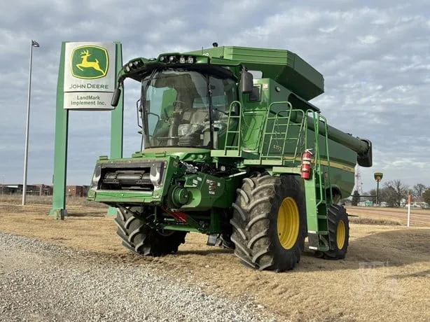 JOHN DEERE S770 — foto 1 de 12