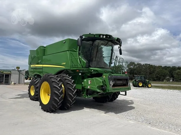 JOHN DEERE S780 — foto 1 de 26