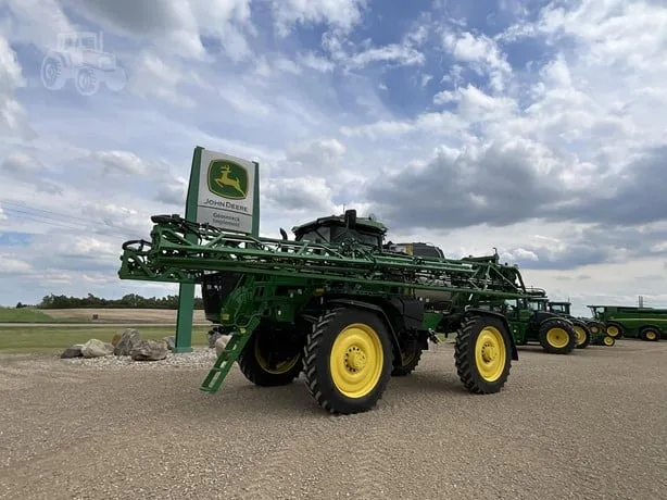 JOHN DEERE 612R — foto 1 de 29