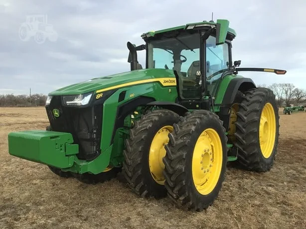 JOHN DEERE 8R 410 — foto 1 de 27