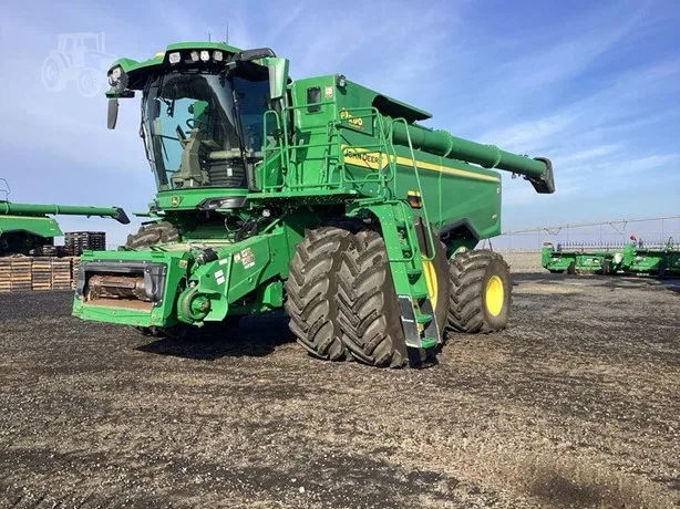 JOHN DEERE S7 800 — foto 1 de 50