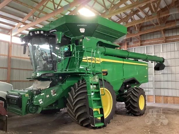 JOHN DEERE S7 700 — foto 1 de 19